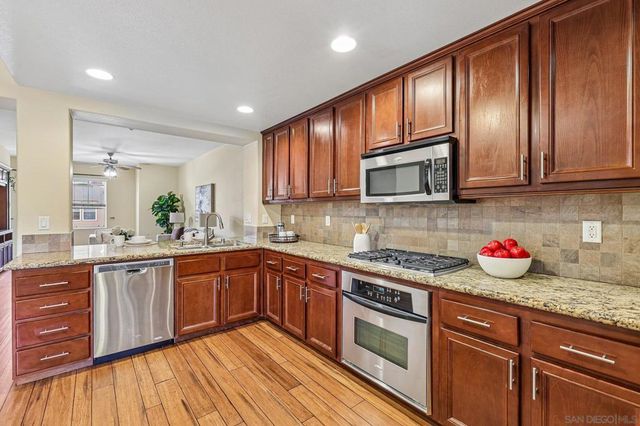 17007 Camino Marcilla 3, San Diego, CA 92127