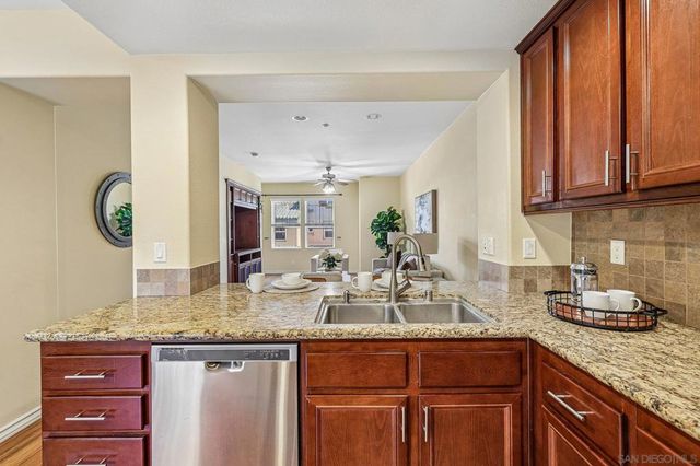 17007 Camino Marcilla 3, San Diego, CA 92127