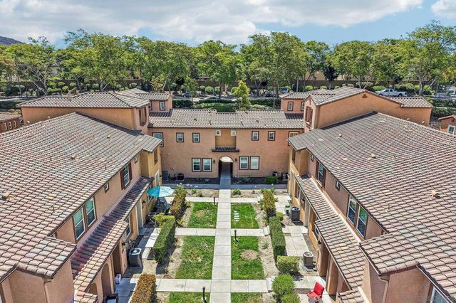 17007 Camino Marcilla 3, San Diego, CA 92127