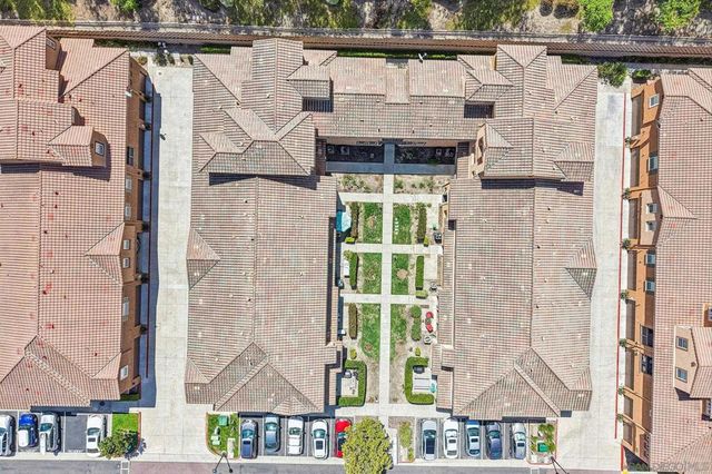 17007 Camino Marcilla 3, San Diego, CA 92127