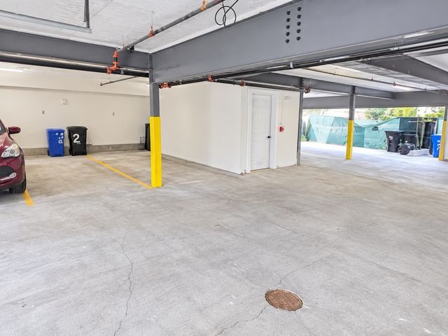 64 Tolman 1, Boston, MA 02122