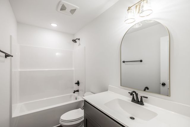 2157 Rylee Way, Greenbrier, TN 37073