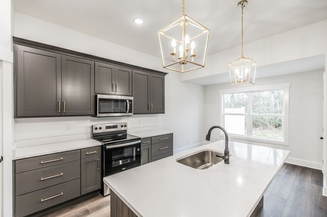 2157 Rylee Way, Greenbrier, TN 37073