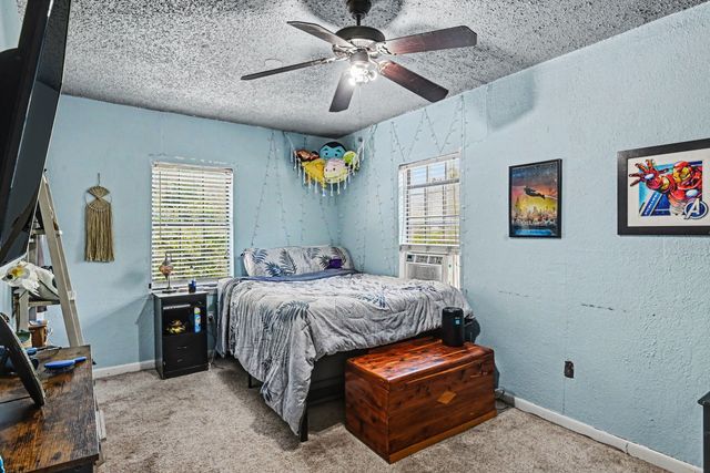 7184 Base Street, Azle, TX 76020