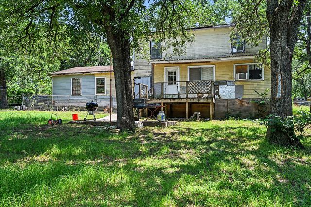 7184 Base Street, Azle, TX 76020