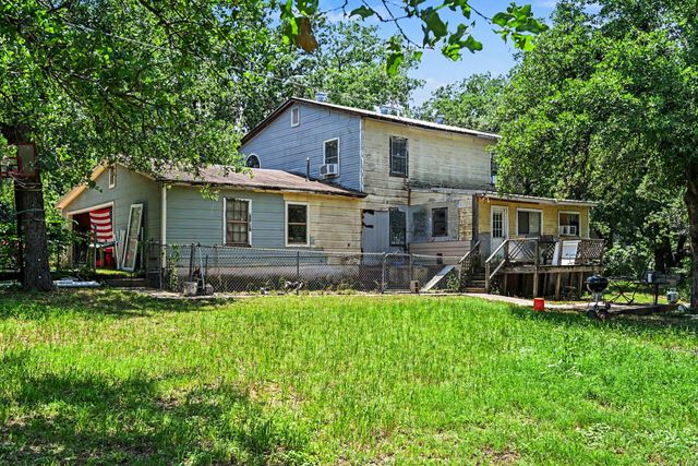 7184 Base Street, Azle, TX 76020