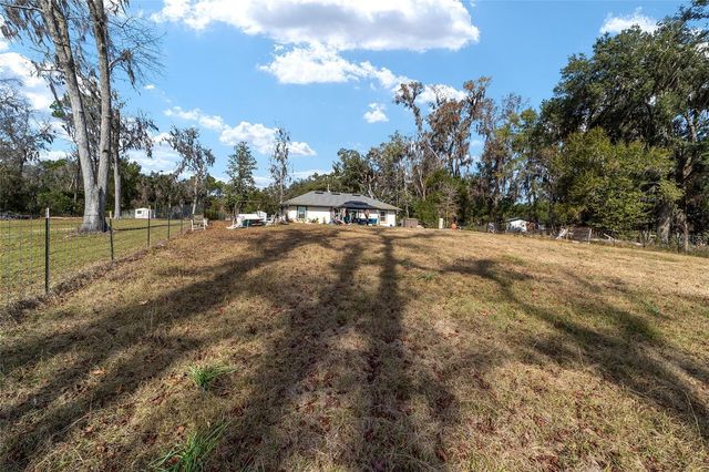 2120 SE 41ST WAY, Trenton, FL 32693