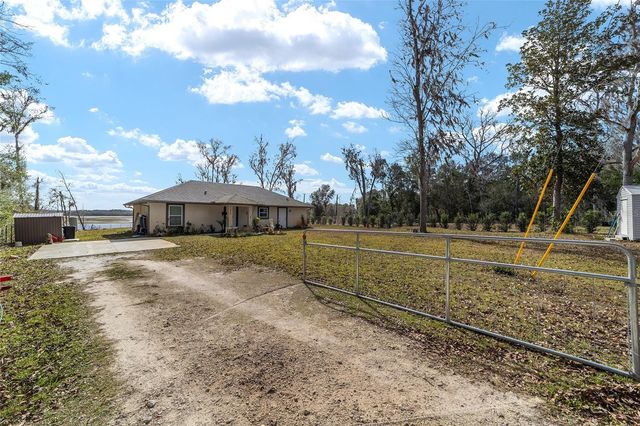 2120 SE 41ST WAY, Trenton, FL 32693