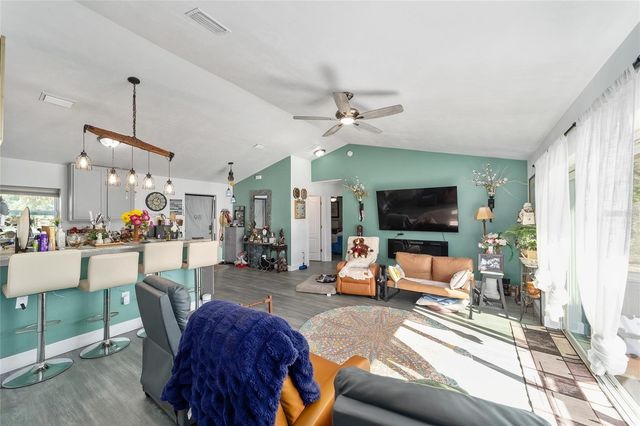 2120 SE 41ST WAY, Trenton, FL 32693