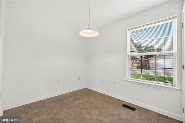 912 LANVALE ST, Hagerstown, MD 21740