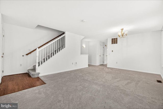 912 LANVALE ST, Hagerstown, MD 21740