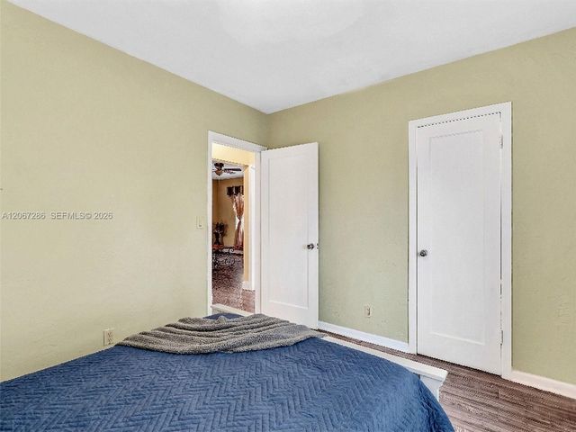 10 SW 72nd Avenue, Miami, FL 33144