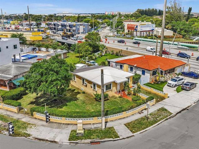 10 SW 72nd Avenue, Miami, FL 33144