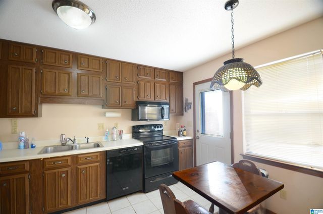 1708 GARDENRIDGE ROAD, Gardendale, AL 35071