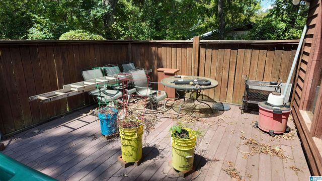 1708 GARDENRIDGE ROAD, Gardendale, AL 35071