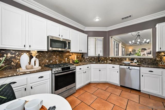 1413 Filmore Pl., Chula Vista, CA 91913