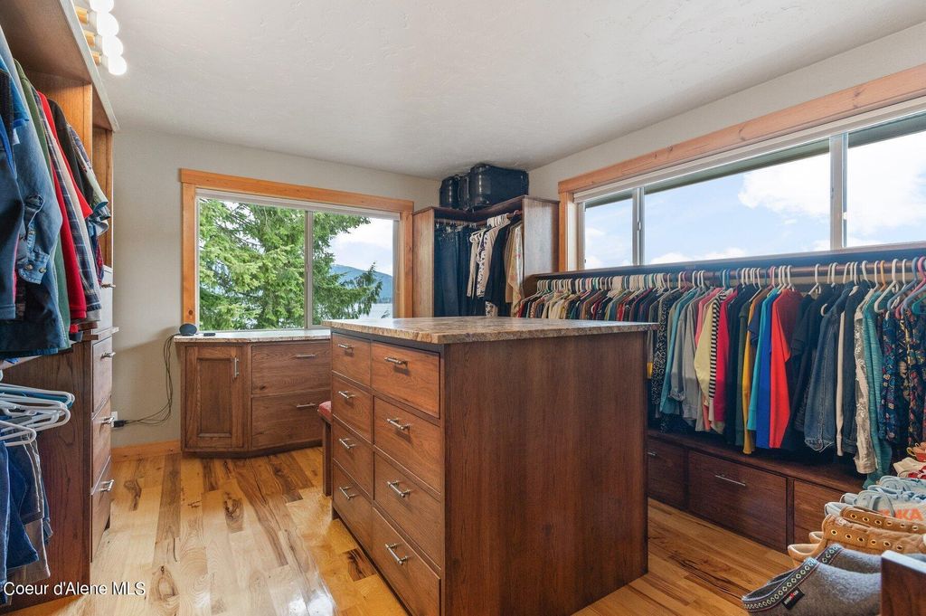 2537 Lakeshore Dr, Sagle, ID 83860 photo 31