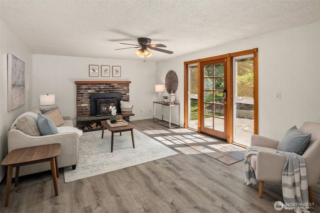 28444 Retreat Kanaskat Road SE, Ravensdale, WA 98051