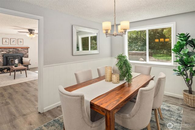28444 Retreat Kanaskat Road SE, Ravensdale, WA 98051
