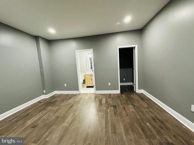 2440-42 S 9TH ST, Philadelphia, PA 19148
