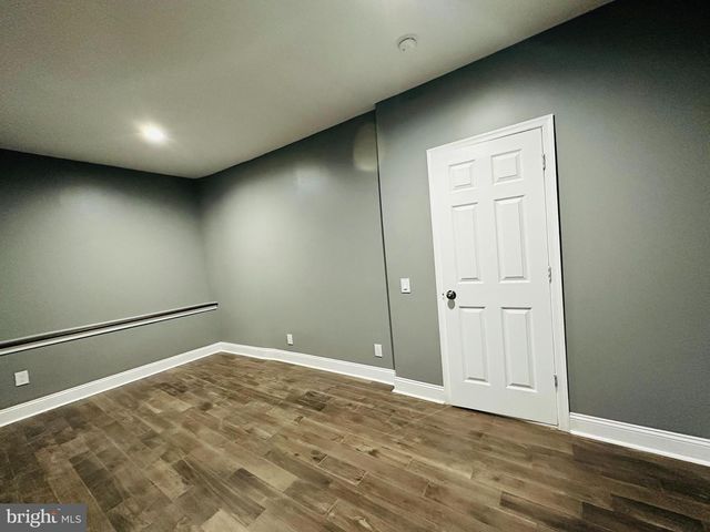 2440-42 S 9TH ST, Philadelphia, PA 19148
