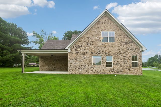 248 Doak Rd, Manchester, TN 37355