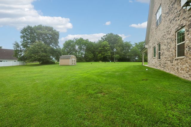 248 Doak Rd, Manchester, TN 37355