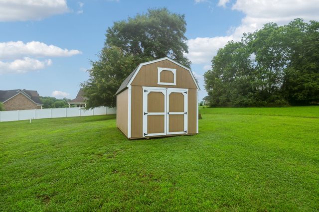 248 Doak Rd, Manchester, TN 37355
