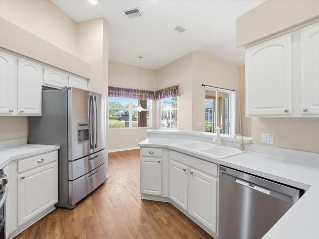 19607 MORDEN BLUSH DRIVE, Lutz, FL 33558