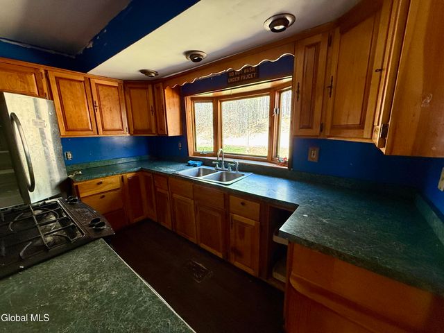 1849 Glens Falls Mountain Road, Lake Luzerne, NY 12846