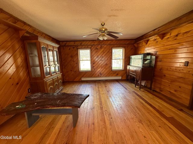 1849 Glens Falls Mountain Road, Lake Luzerne, NY 12846