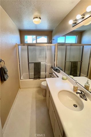 12431 Blazing Star Lane, Victorville, CA 92392