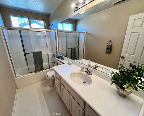 12431 Blazing Star Lane, Victorville, CA 92392