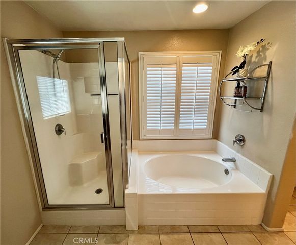 12431 Blazing Star Lane, Victorville, CA 92392