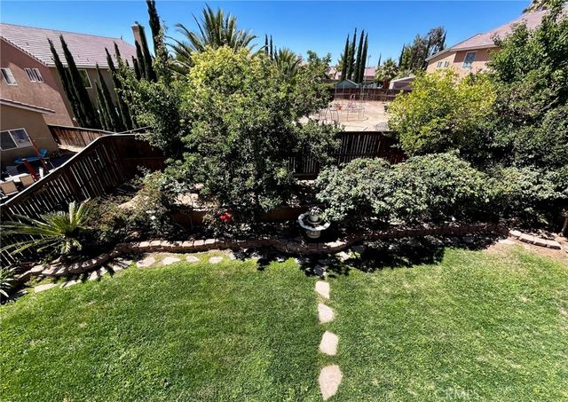 12431 Blazing Star Lane, Victorville, CA 92392