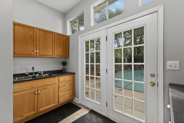 2 Robinson Road, Taylors, SC 29687