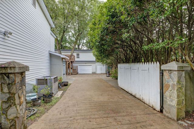 2 Robinson Road, Taylors, SC 29687