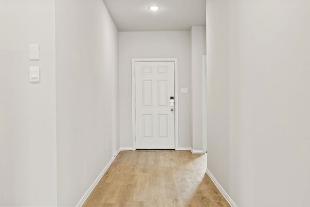 547 Forest Haven Drive, Van Alstyne, TX 75495