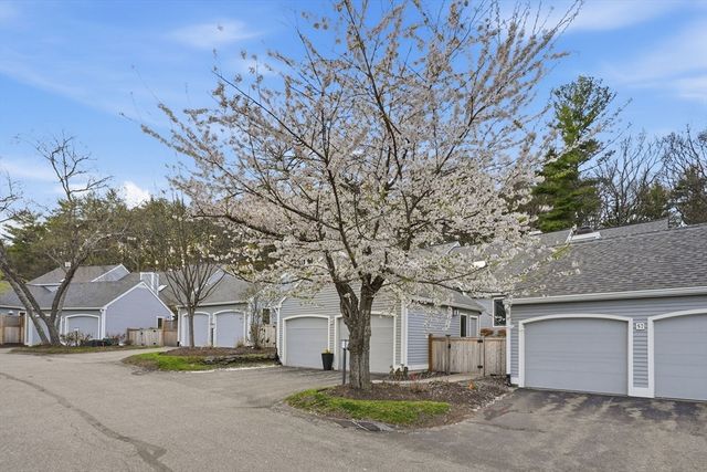 59 Hillside Dr 59, Wayland, MA 01778