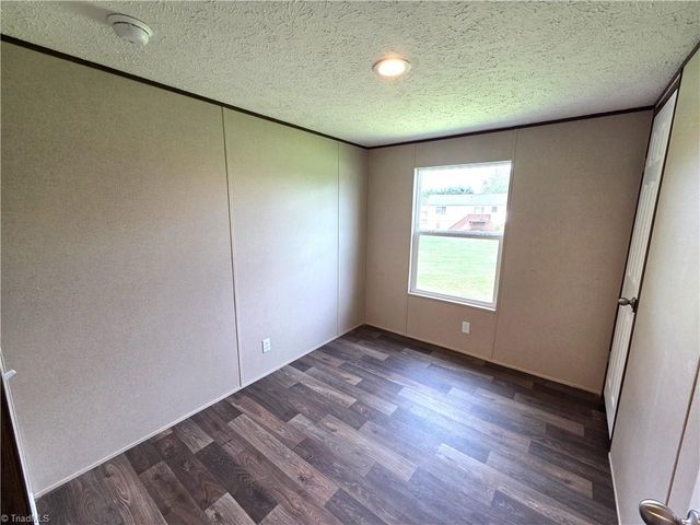 126 Sheraton Court, King, NC 27021
