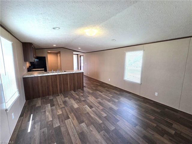 126 Sheraton Court, King, NC 27021