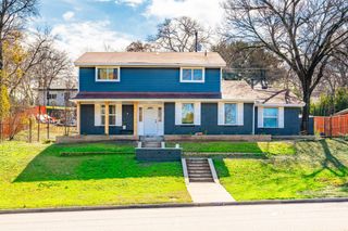 1030 W Five Mile Parkway, Dallas, TX 75224