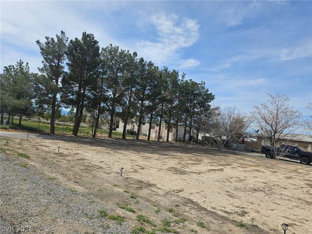 2550 Trudy Avenue, Pahrump, NV 89060