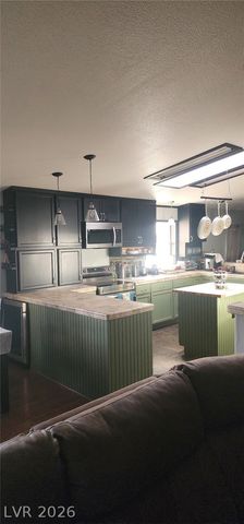 2550 Trudy Avenue, Pahrump, NV 89060