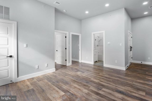 342 W QUEEN LN #5, Philadelphia, PA 19144