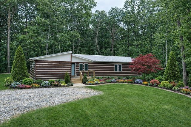 1029 Summerfield Rd, Monteagle, TN 37356