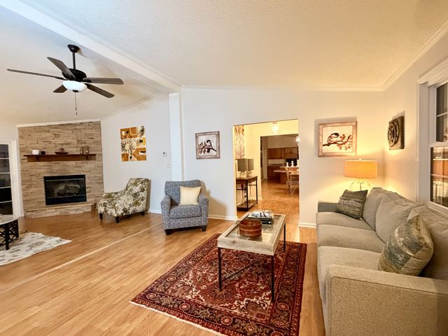 1029 Summerfield Rd, Monteagle, TN 37356