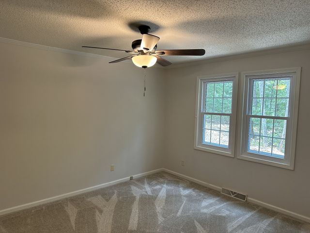 1029 Summerfield Rd, Monteagle, TN 37356