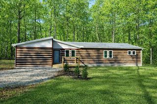 1029 Summerfield Rd, Monteagle, TN 37356