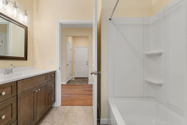 14R Dogwood Circle 14R Kousa, Milton, VT 05468